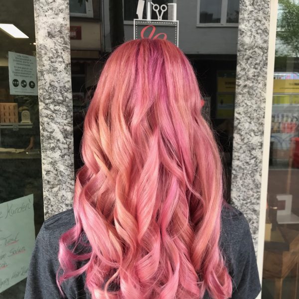 Rosa Balayage - Sanfte Eleganz für Dein Haar